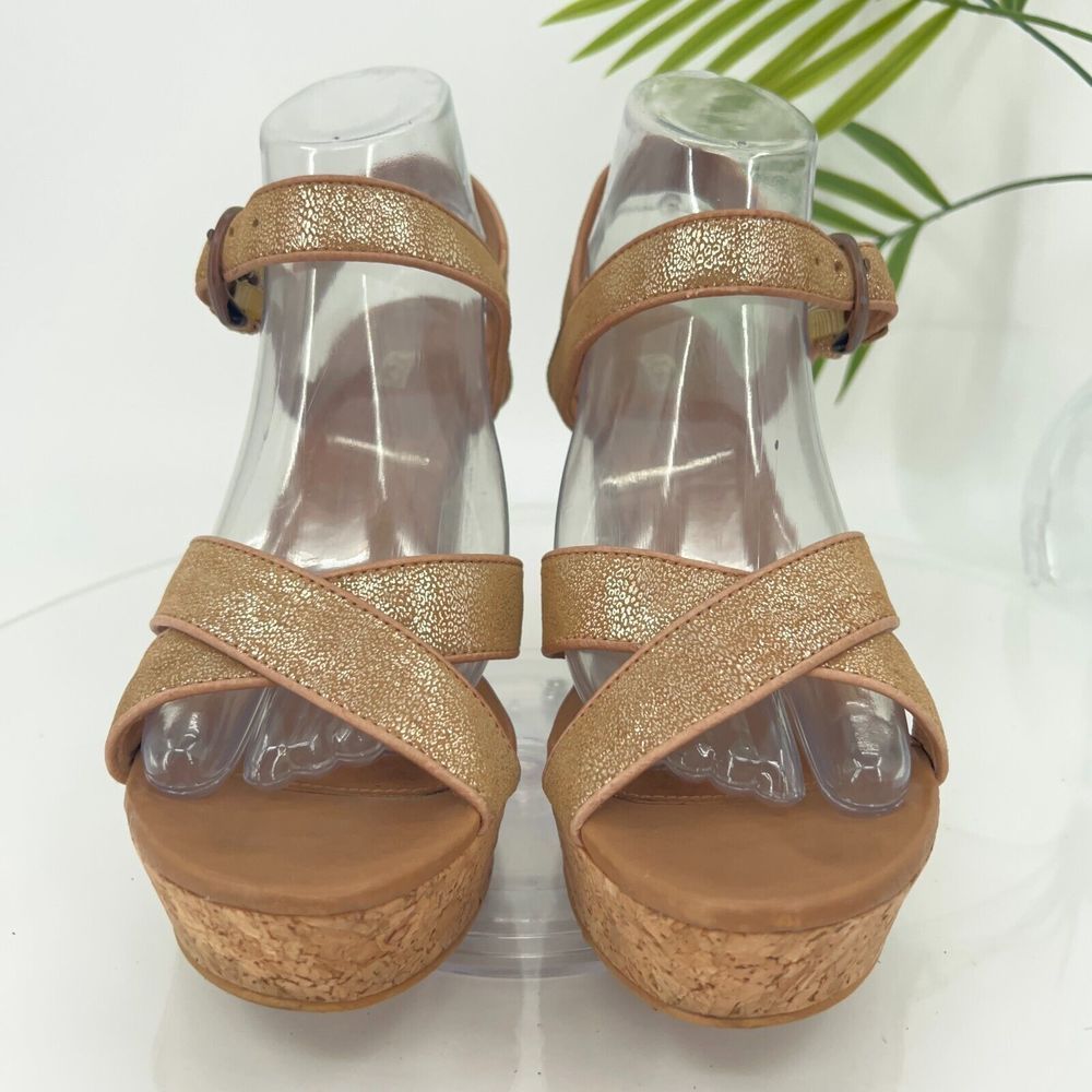 UGG Womens Size 8.5 Jazmine Wedge Metallic Gold Cork Sandals Shoes Platform - Picture 4 of 15